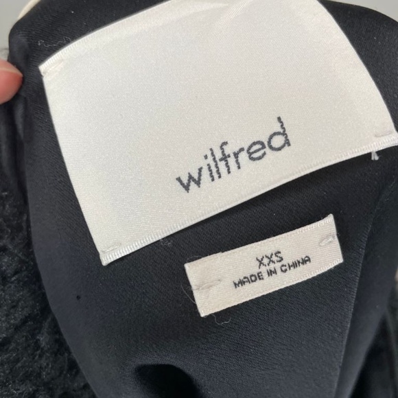 Black Wilfred Chateau Vest - Picture 3 of 3